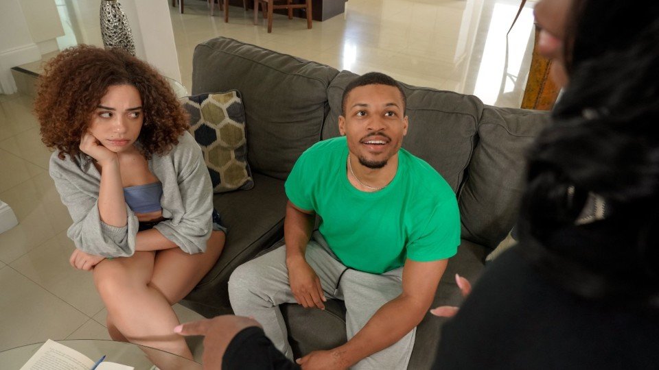 MomsBangTeens – Willow Ryder & Charlotte Lavish – The Love Triangle