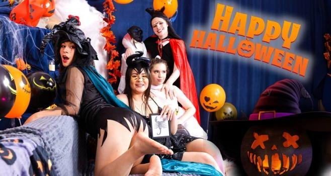 ClubSweethearts – Happy Halloween