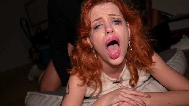PublicAgent – Mia Stone – Sucky Squirt Squirt